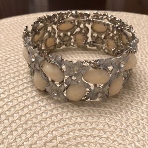 Wide Cuff Bracklet lovely